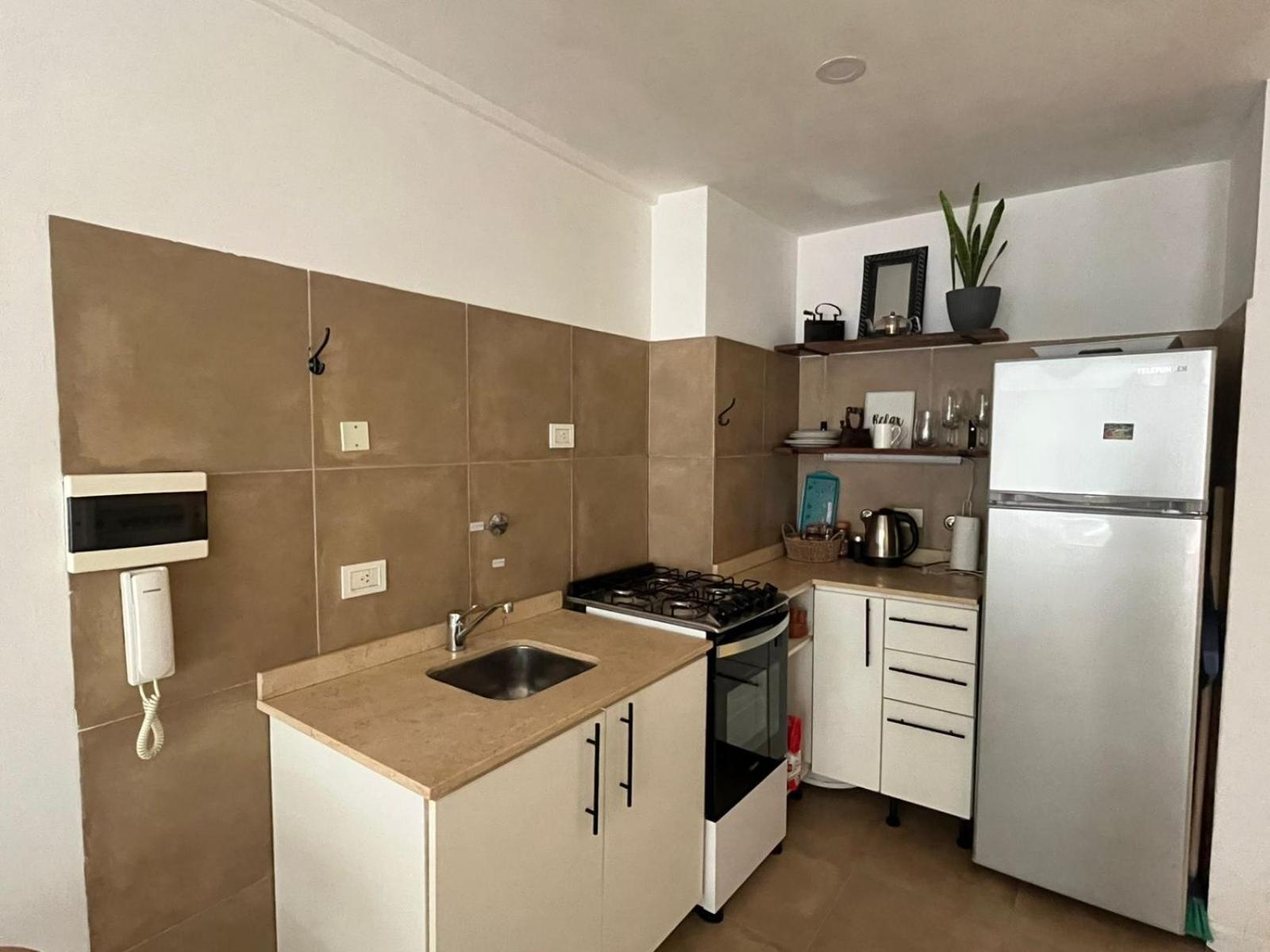 Estudio Amplio Y Moderno En Belgrano. Appartamento